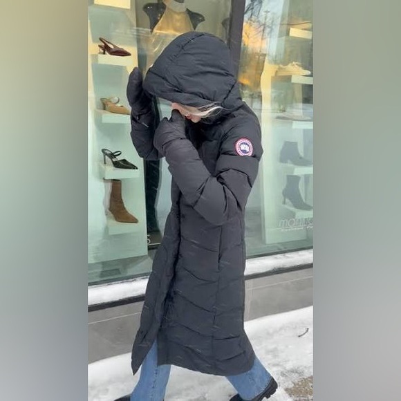 Canada Goose Alliston Long Parka Red Logo Jacket Black size xs - Picture 4 of 16